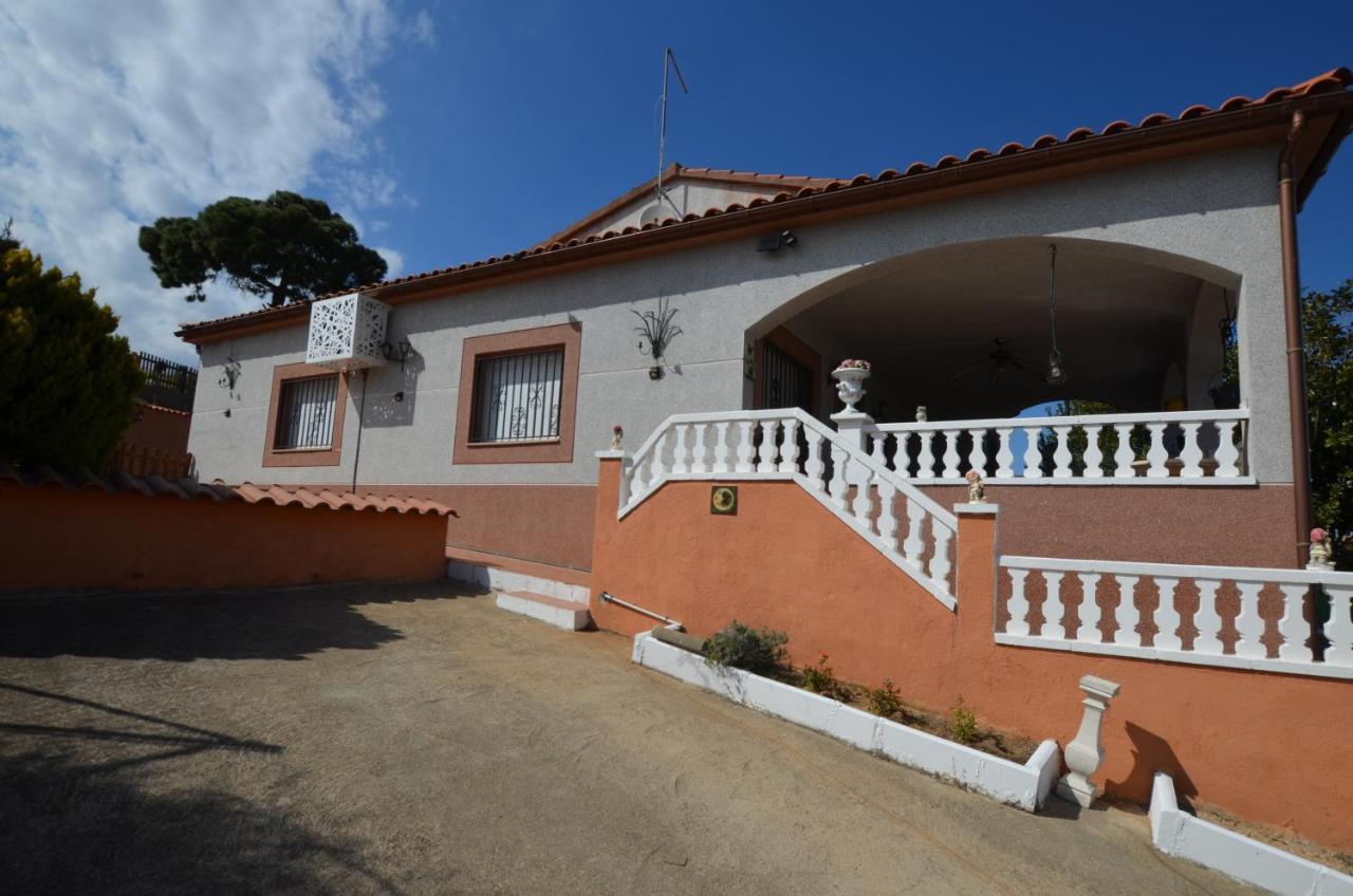 Villa Olombel Massanet De La Selva ภายนอก รูปภาพ